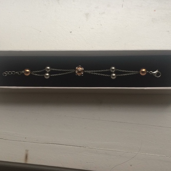 Gold and silver colors bracelet - Picture 1 of 5